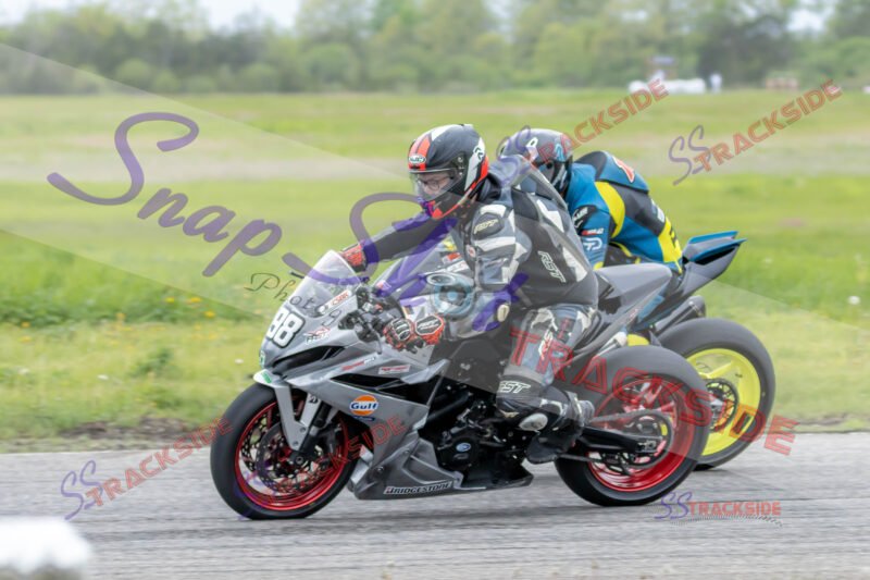 CSBK1-TwinZX4rr-5384.jpg