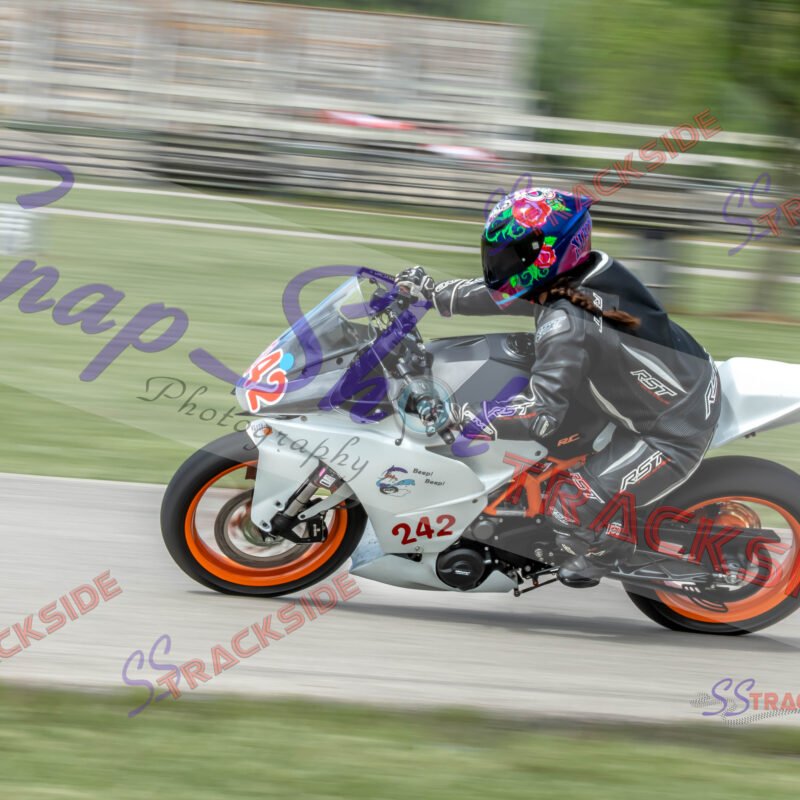 R1-QLWSuper-0018.jpg