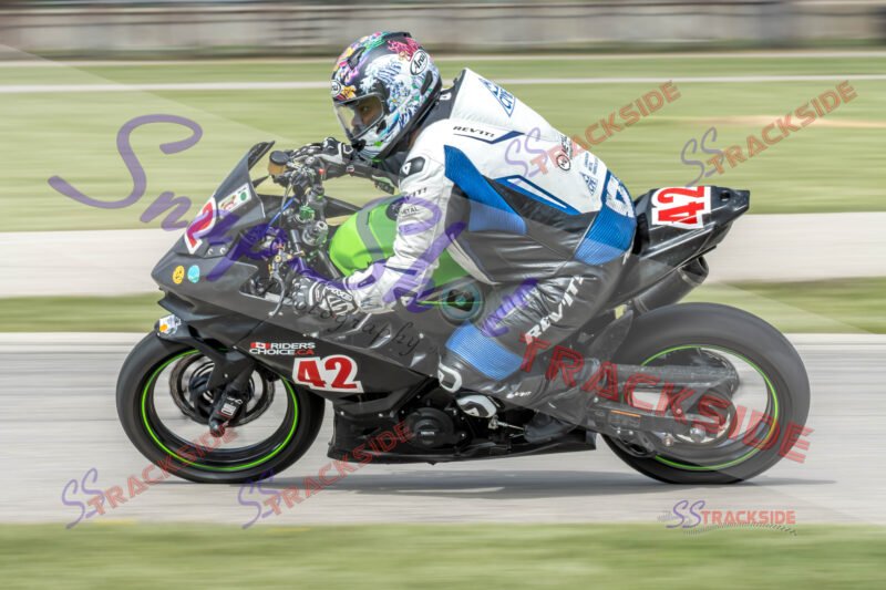R1-QLWSuper-9954.jpg