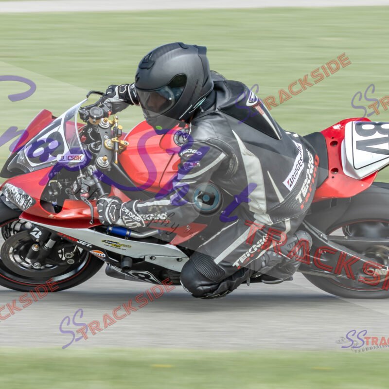 R1-QProLost-9752.jpg