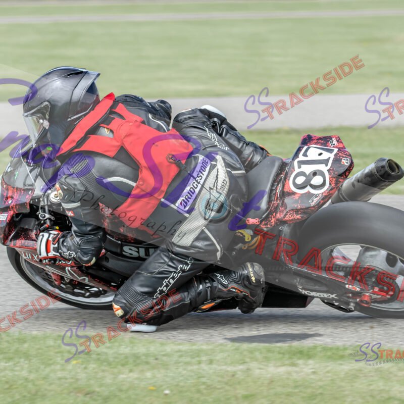 R1-QProLost-9771.jpg