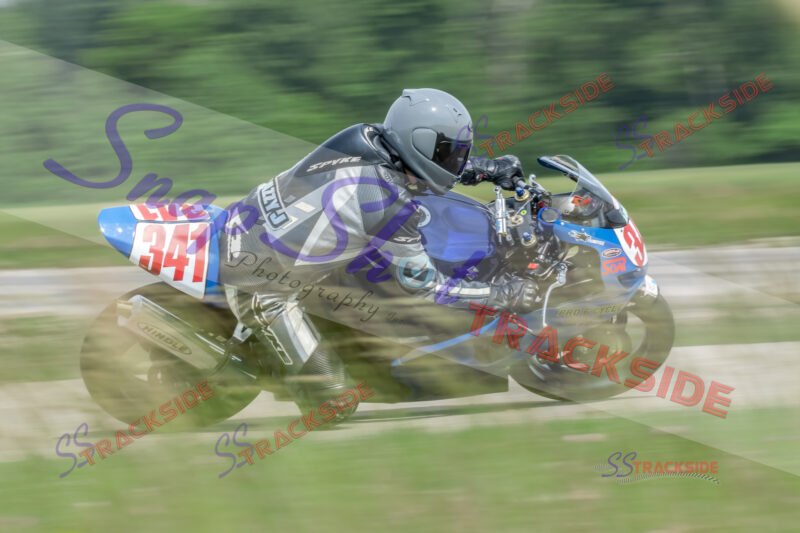 R2-QAMLegends-0016.jpg