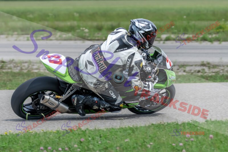 R2-QAMLegends-9749.jpg