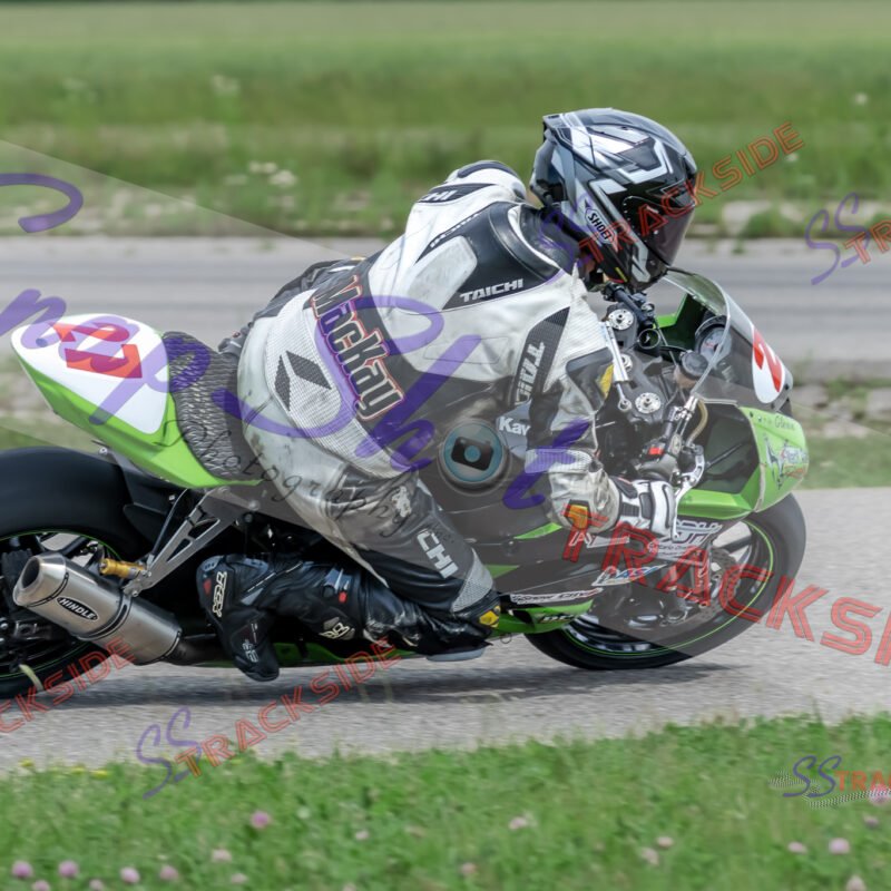 R2-QAMLegends-9749.jpg