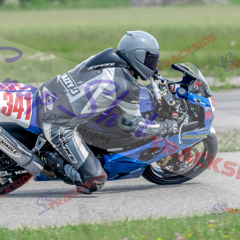 R2-QAMLegends-9759.jpg