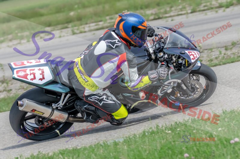 R2-QAMLegends-9784.jpg