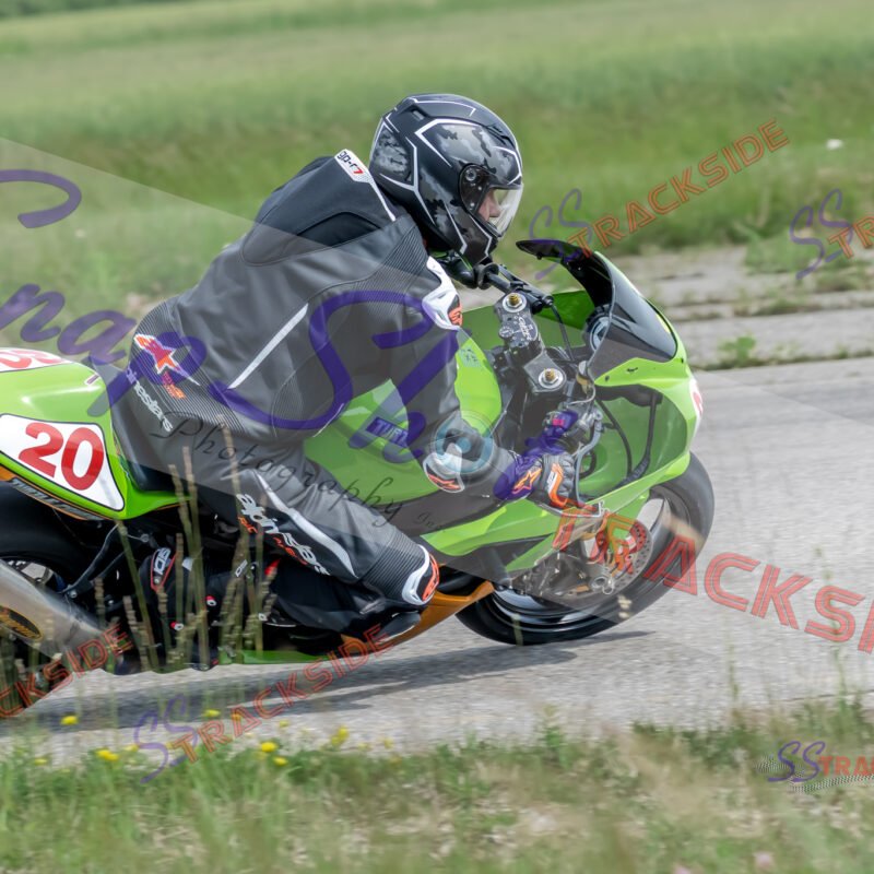 R2-QAMLegends-9815.jpg
