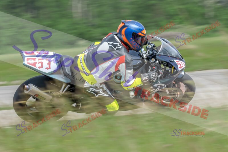 R2-QAMLegends-9853.jpg