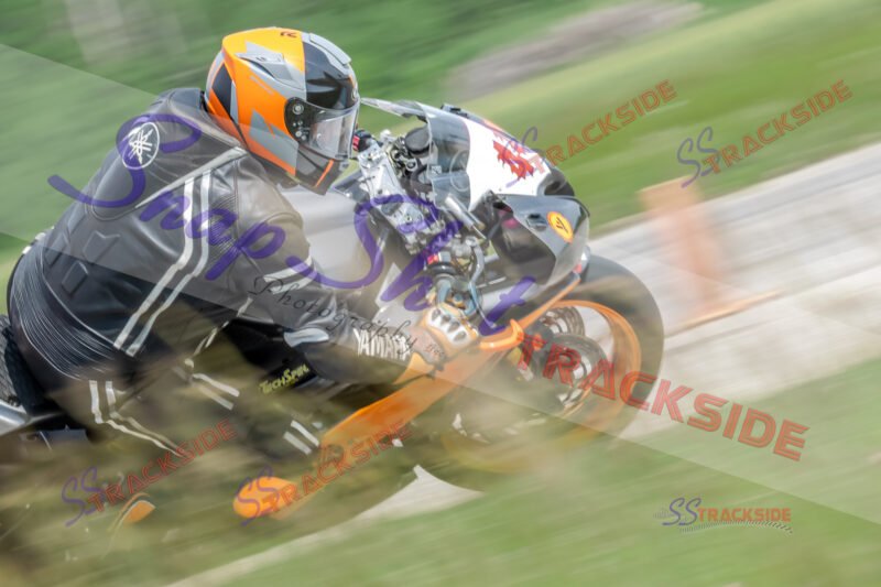 R2-QAMLegends-9866.jpg