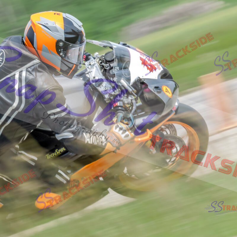 R2-QAMLegends-9866.jpg