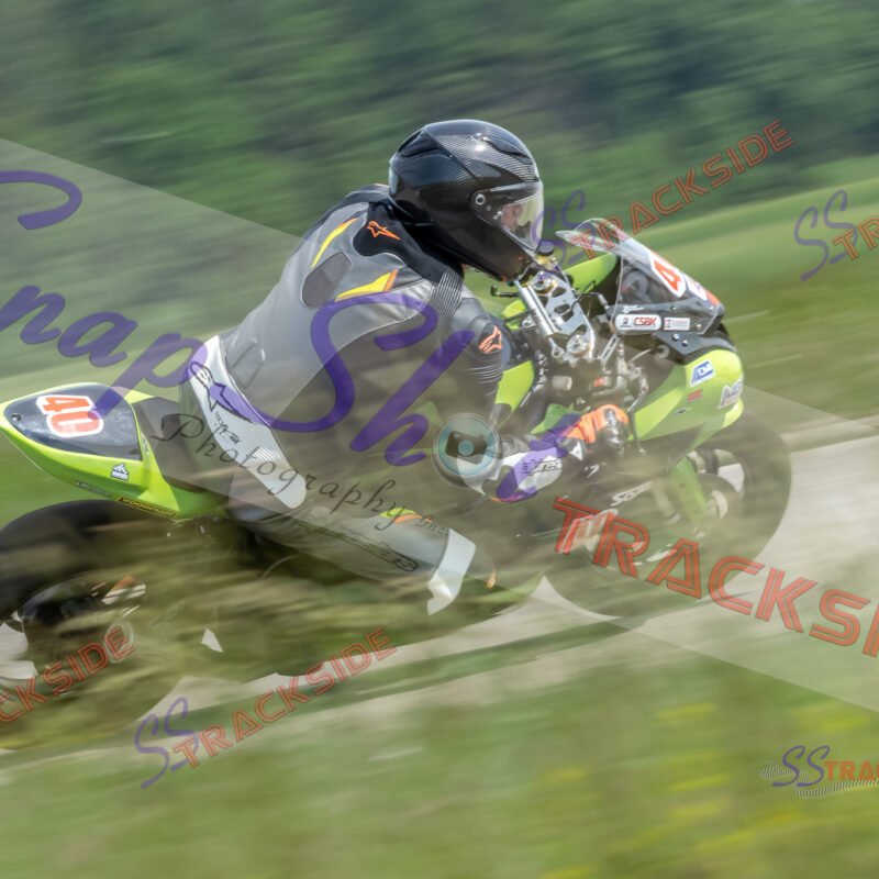 R2-QAMLegends-9904.jpg