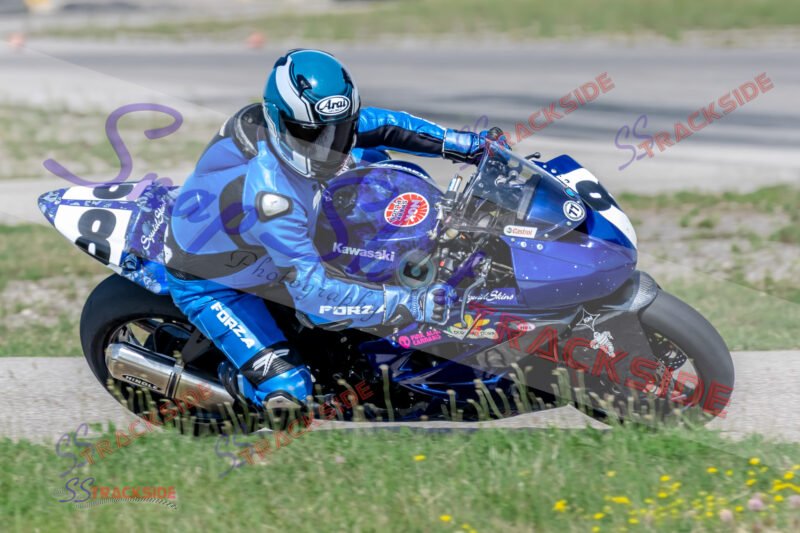 R2-QProLegends-0103.jpg