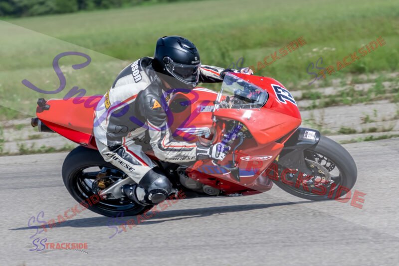 R2-QProLegends-0111.jpg