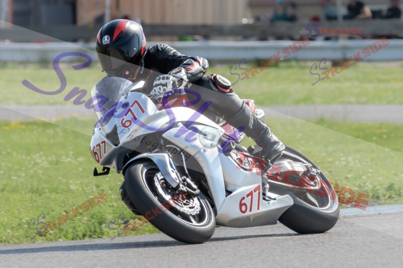 R2-RAMLegends-4940.jpg