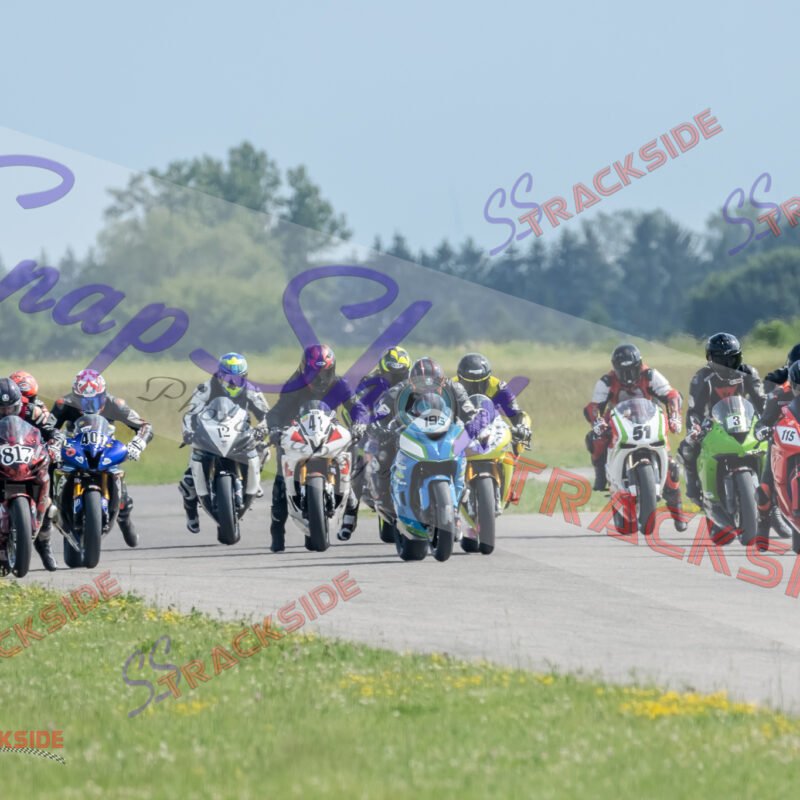 R2-RProLegends-4436.jpg
