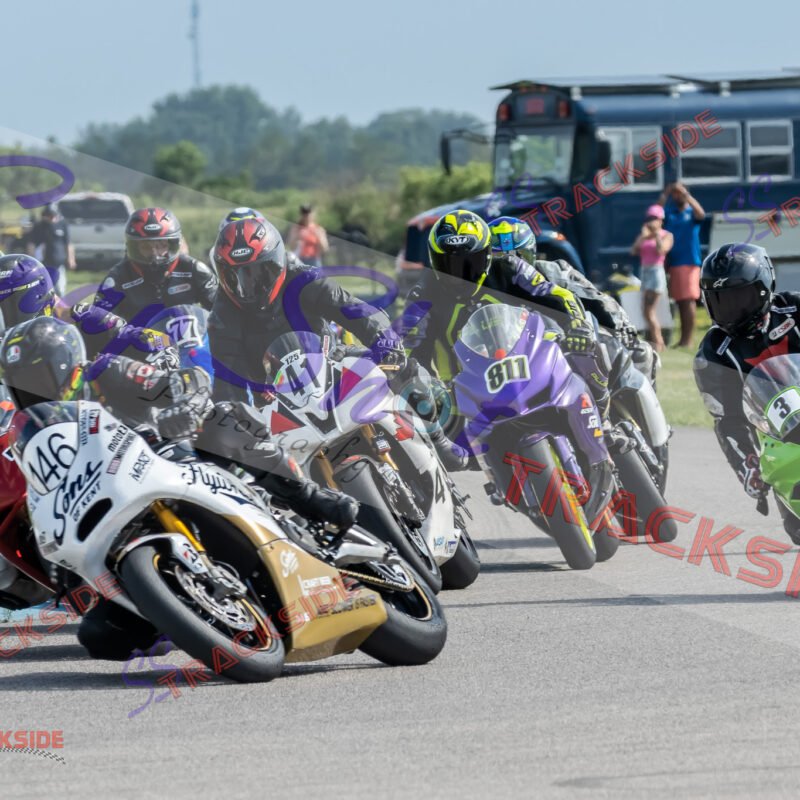 R2-RProLegends-4460.jpg