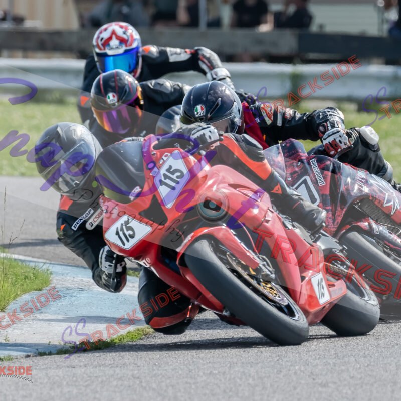 R2-RProLegends-4473.jpg