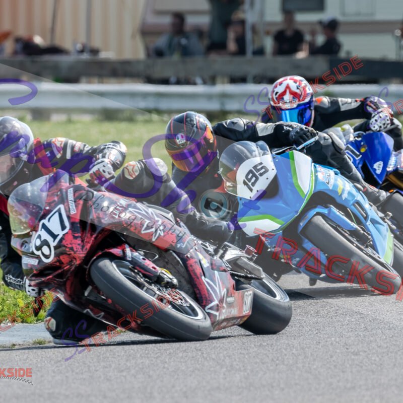 R2-RProLegends-4476.jpg