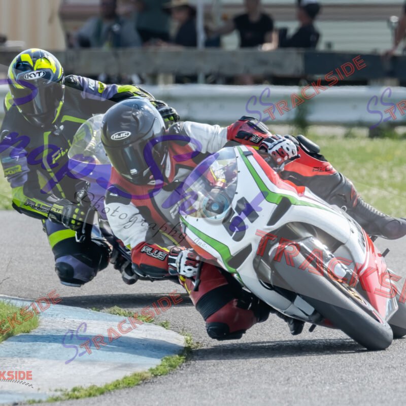 R2-RProLegends-4486.jpg