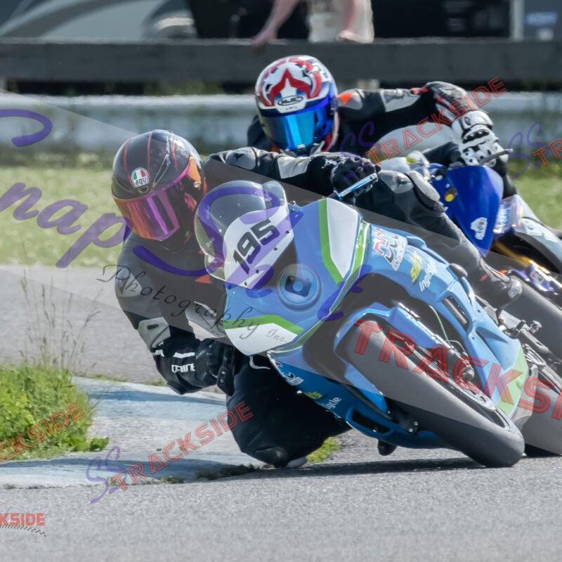 R2-RProLegends-4495.jpg