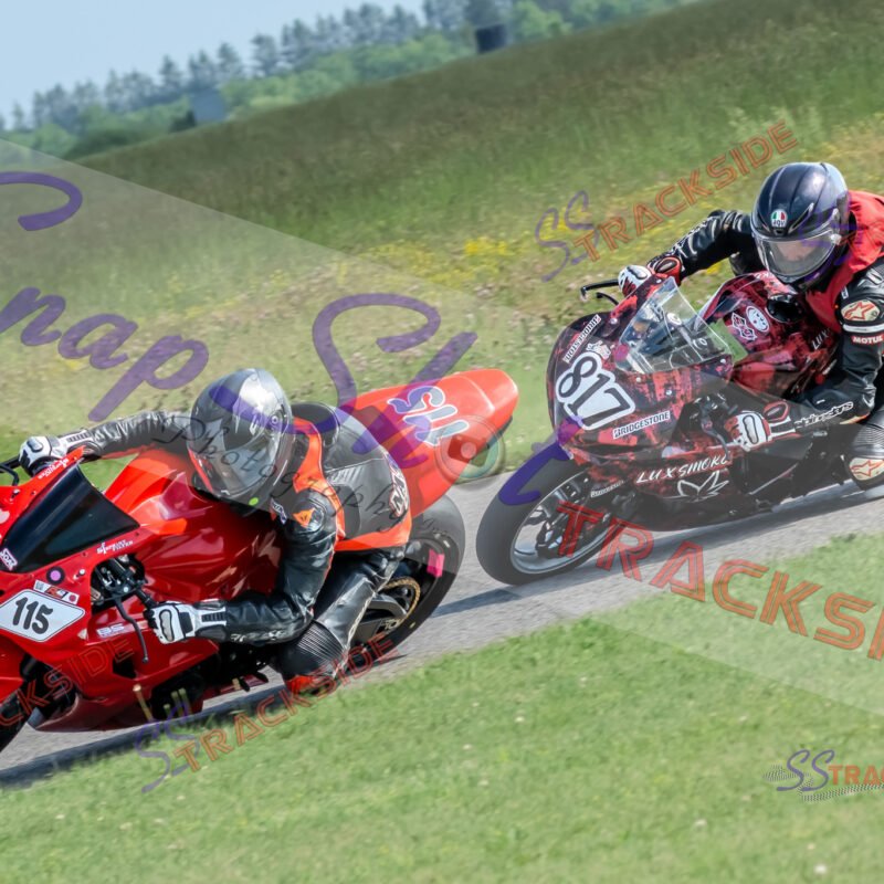 R2-RProLegends-4540.jpg