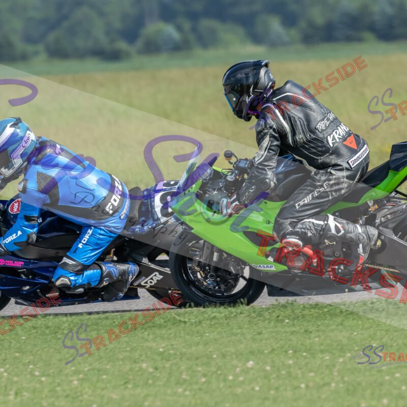 R2-RProLegends-4669.jpg