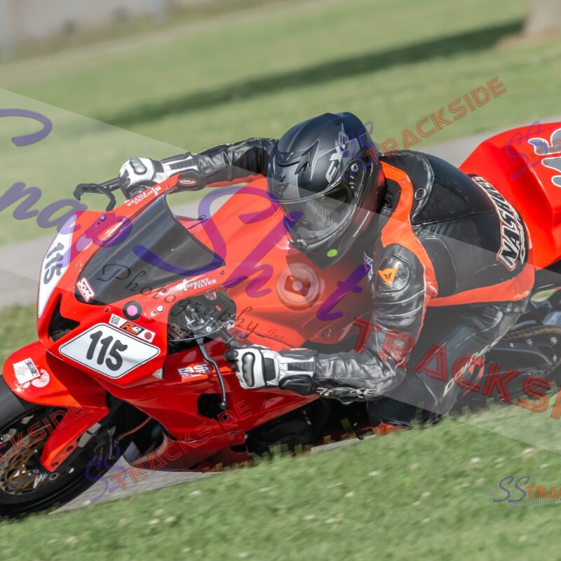 R2-RProLegends-4706.jpg