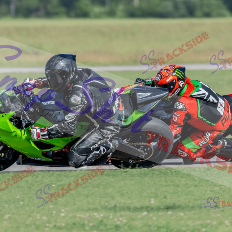 R2-RProLegends-4716.jpg