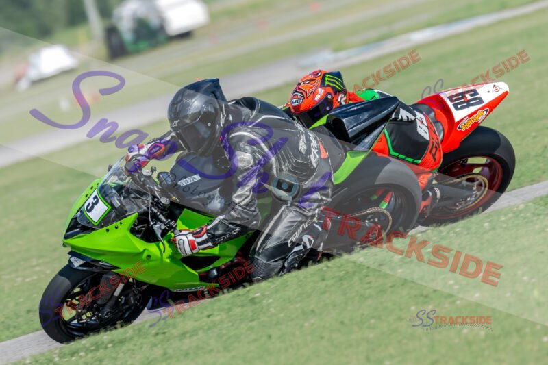 R2-RProLegends-4718.jpg