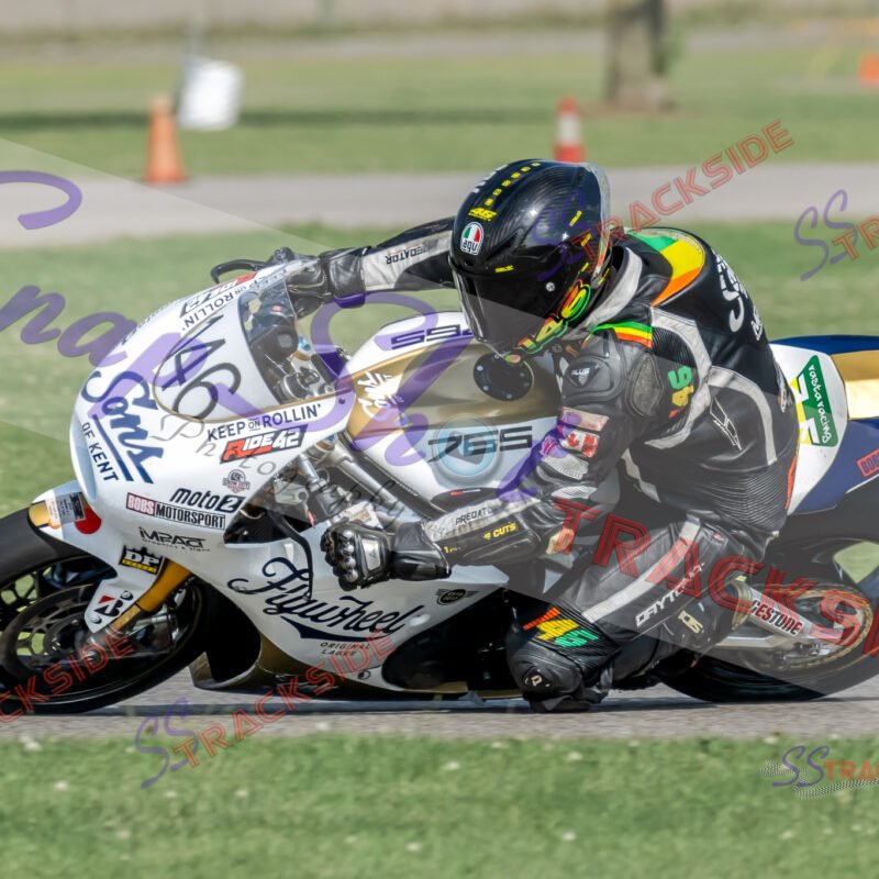 R2-RProLegends-4746.jpg