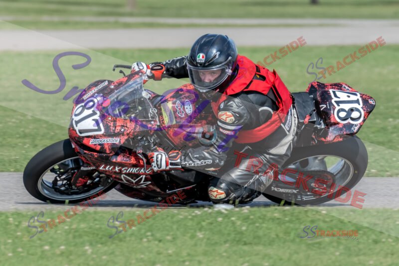 R2-RProLegends-4750.jpg