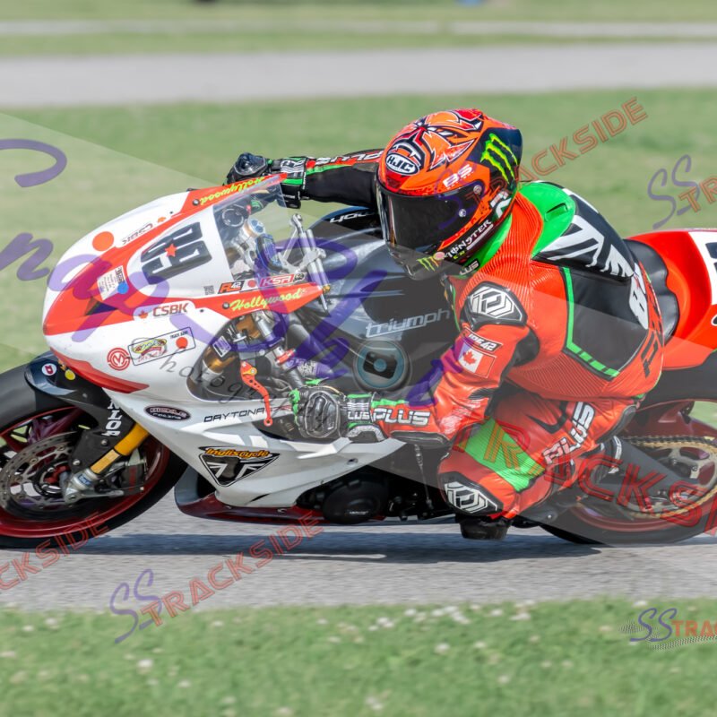 R2-RProLegends-4774.jpg