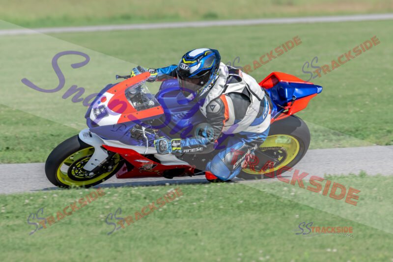 R2-RProLegends-4783.jpg