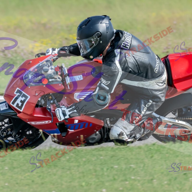 R2-RProLegends-4808.jpg