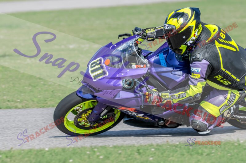 R2-RProLegends-4811.jpg