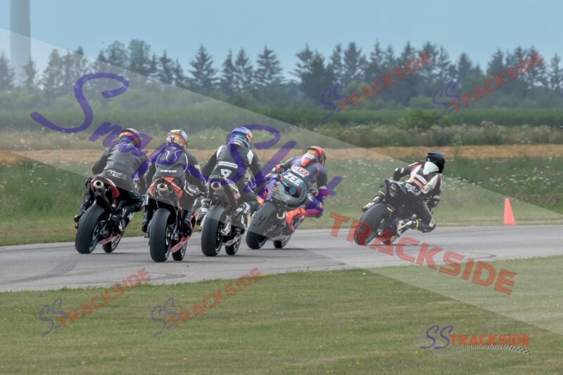 Q1-BottHW-Rookie-9081.jpg