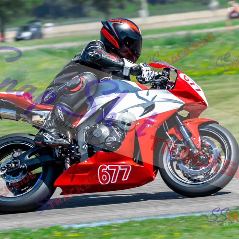 R8-BottHW-Rookie-4221.jpg