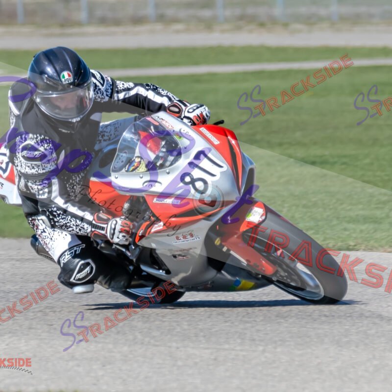 R7-AMSupProLost-9793.jpg
