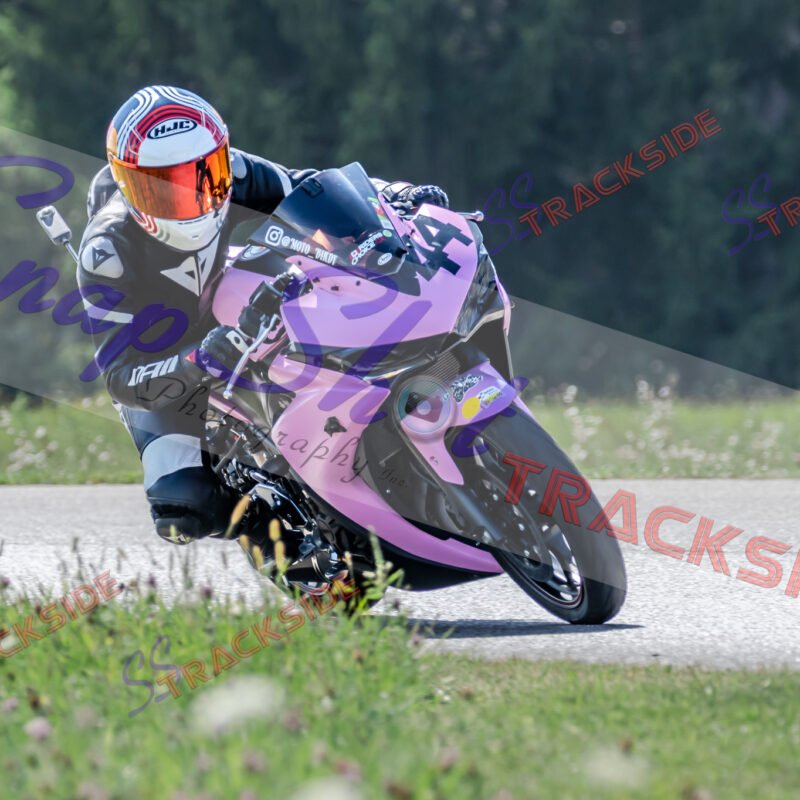 Rac5LadEx-4774.jpg