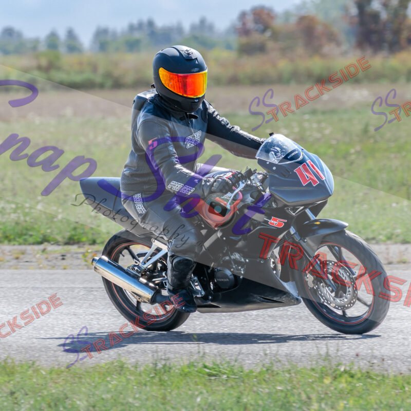 Rac5LadEx-5092.jpg