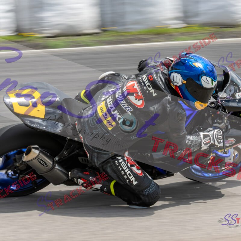 AMSuperSport-Q-1791.jpg