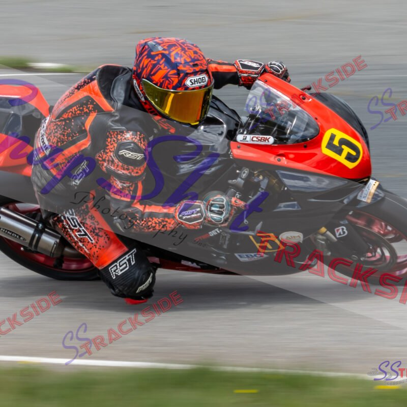 AMSuperSport-Q-1855.jpg