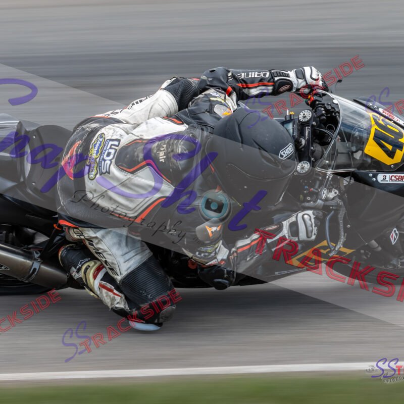 AMSuperSport-Q-1873.jpg