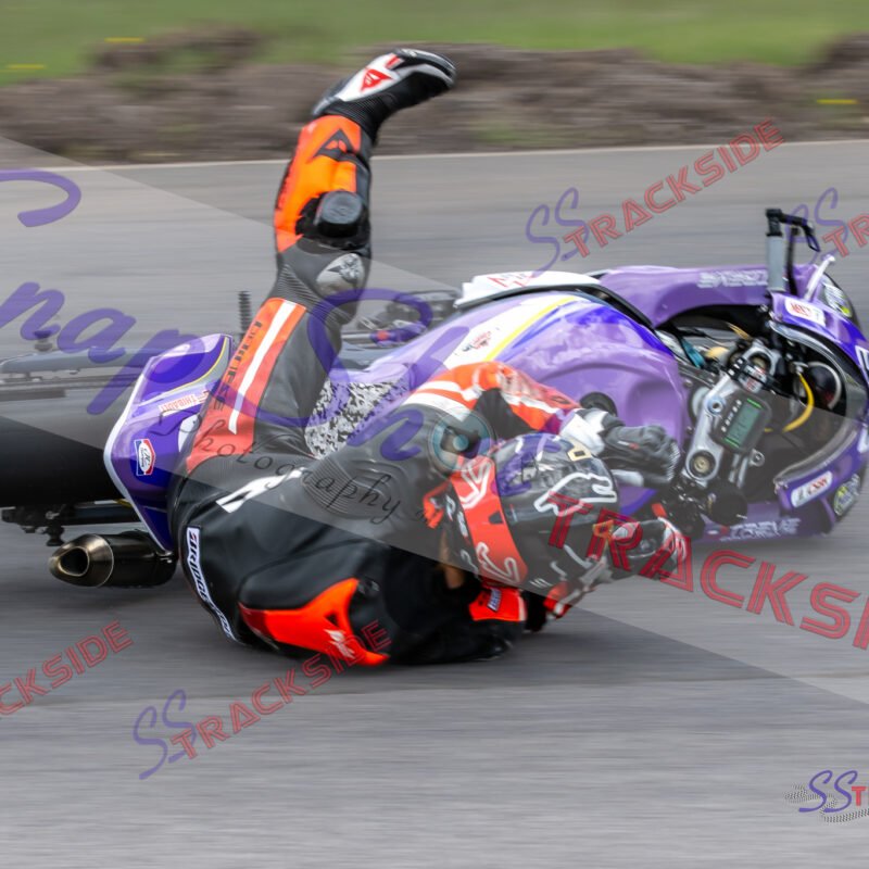 ProSupersport-Q-1621.jpg