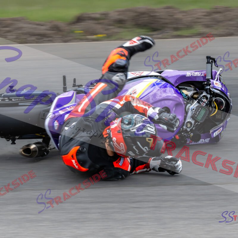 ProSupersport-Q-1622.jpg