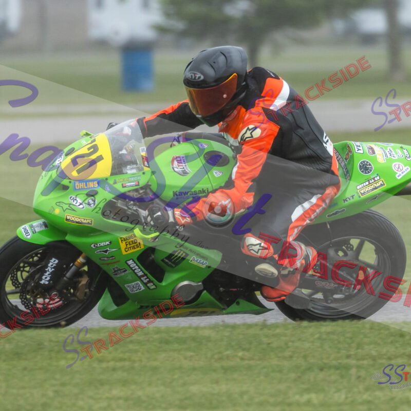 Q-R1-BottRook-0027.jpg