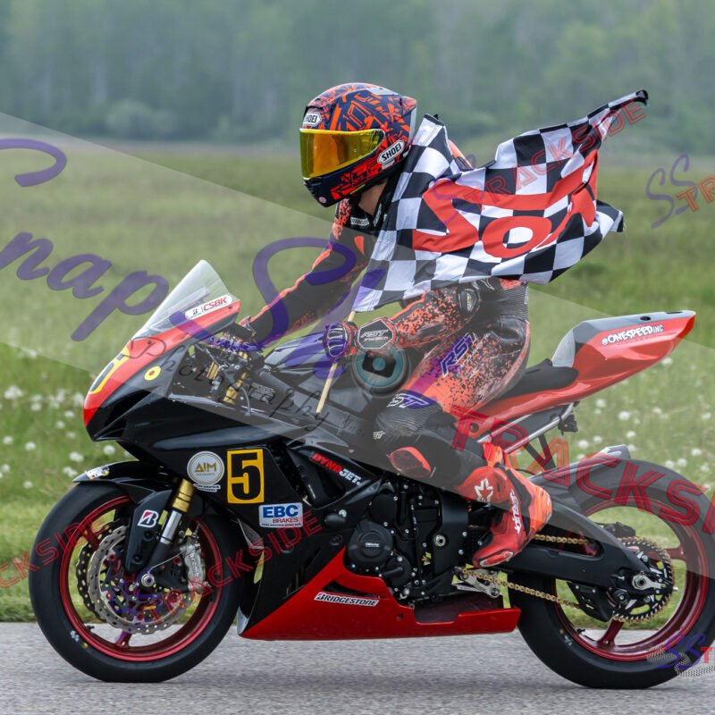 R-R1-ProAmO-4445.jpg