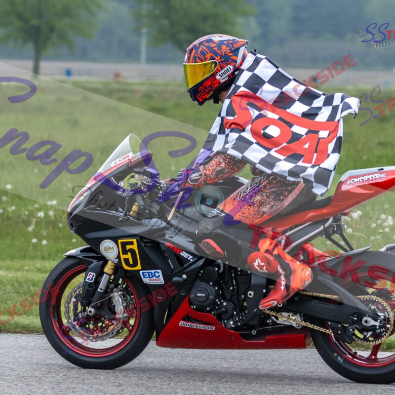 R-R1-ProAmO-4450.jpg
