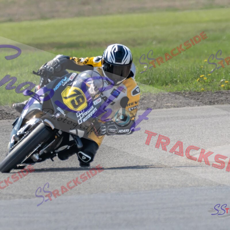 Sun-AMSuperbike-8476.jpg