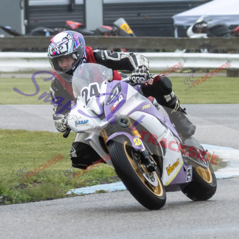 Q-R1-ProAm600-0185.jpg